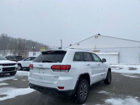 Used 2022 Jeep Grand Cherokee Limited image 2