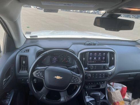 Used 2019 Chevrolet Colorado Z71 AWD/4WD image 7