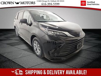 Used 2024 Toyota Sienna LE
