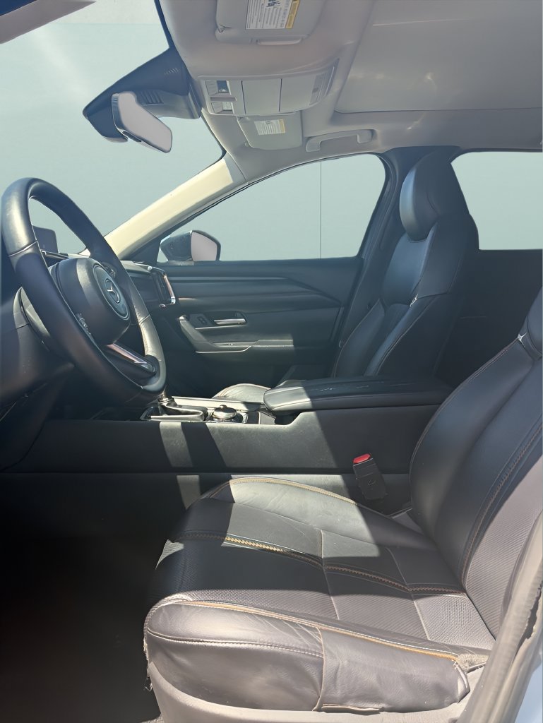Used 2023 MAZDA CX-50 AWD 2.5 S w/ Premium Plus Pkg image 10
