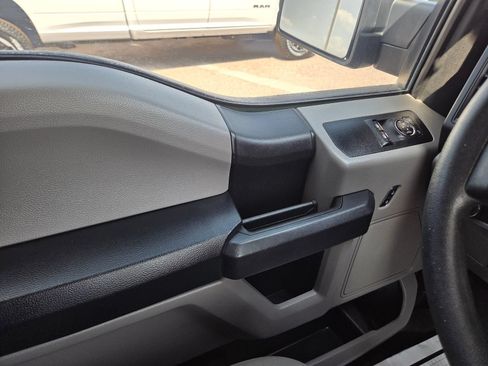 Used 2018 Ford F150 XL w/ Equipment Group 101A Mid RWD image 30