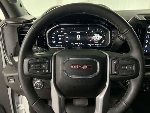 Certified 2026 GMC Sierra 1500 Elevation AWD/4WD image 11