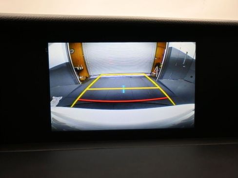 Used 2020 Lexus IS 300 image 17