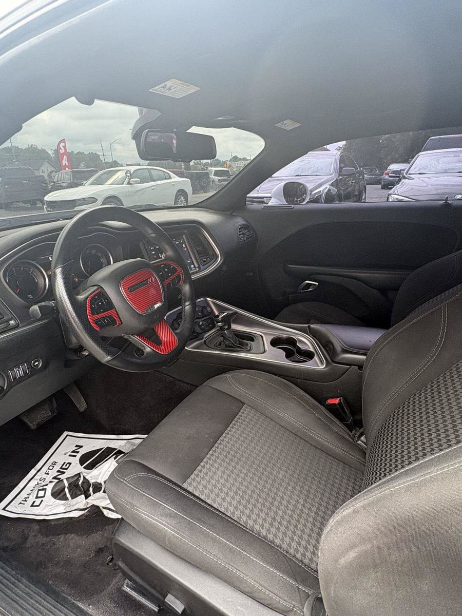 Used 2018 Dodge Challenger R/T w/ Sound Group RWD image 5