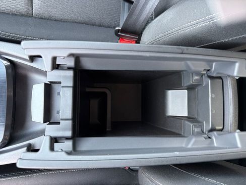 Certified 2026 Nissan Rogue SV image 37