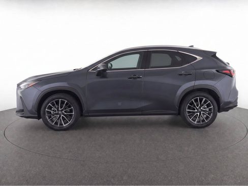 Used 2024 Lexus NX 250 FWD w/ Towing Package (2000 Lbs) image 7