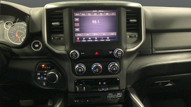 Used 2019 RAM 1500 Big Horn AWD/4WD image 11