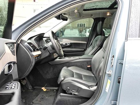 Certified 2022 Volvo XC90 T6 Inscription w/ Climate Package image 21