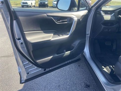 Used 2025 Toyota RAV4 LE image 11