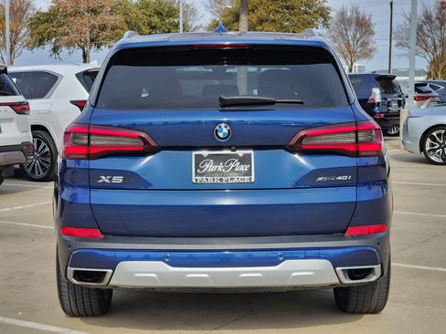 Used 2022 BMW X5 xDrive40i w/ Luxury Seating Package image 12