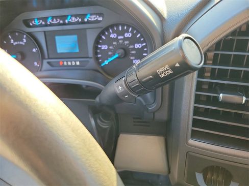Used 2022 Ford F350 XL w/ Power Equipment Group image 31
