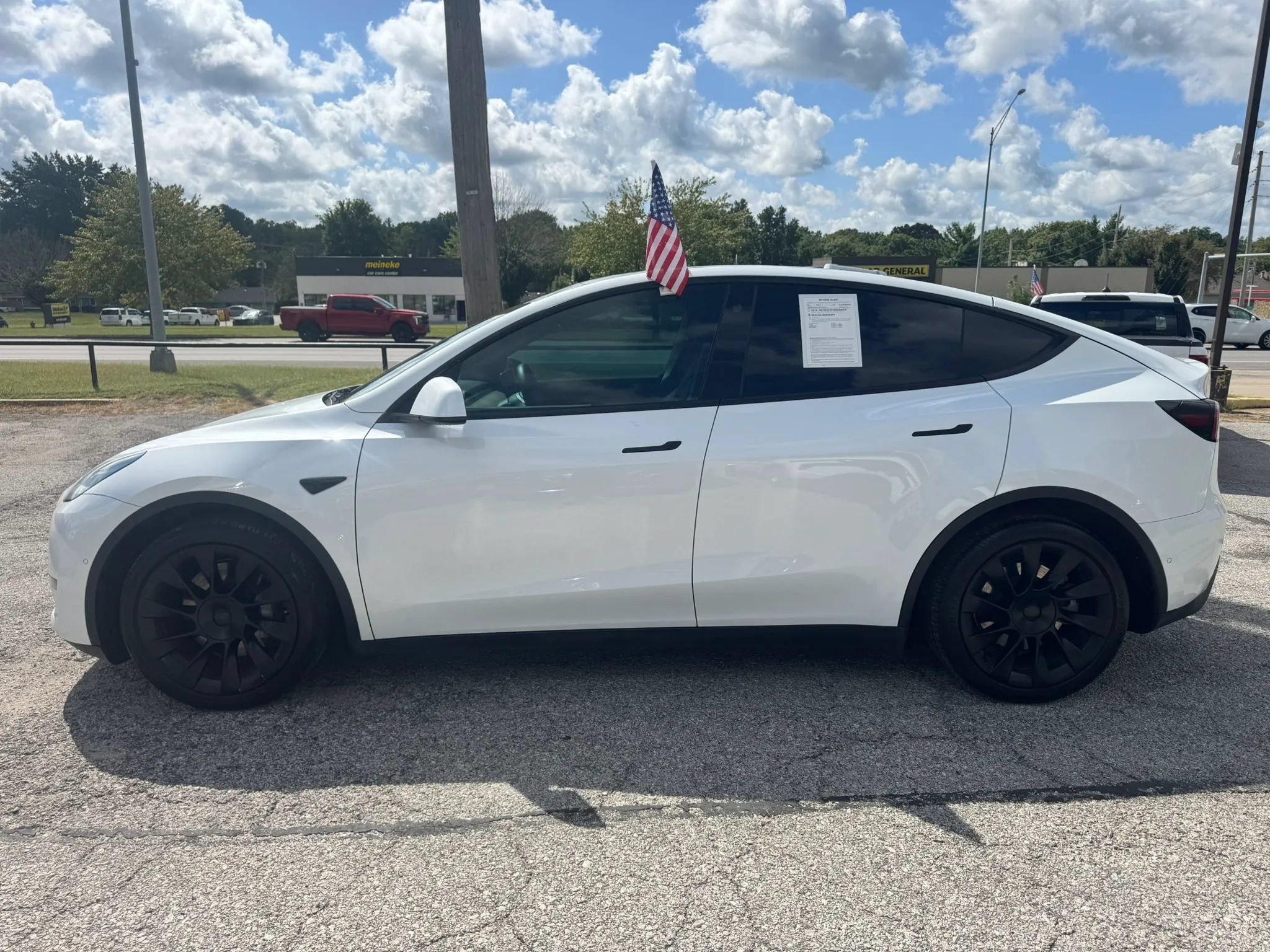 Used 2021 Tesla Model Y Long Range AWD/4WD image 8
