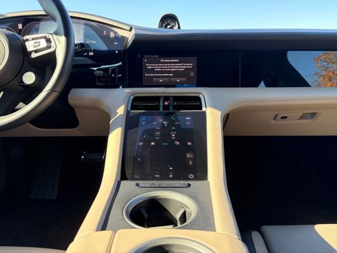 Certified 2025 Porsche Taycan image 16