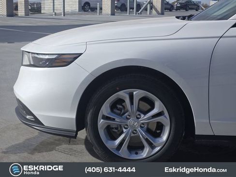 New 2025 Honda Accord LX image 5