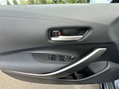 New 2025 Toyota Corolla SE image 17