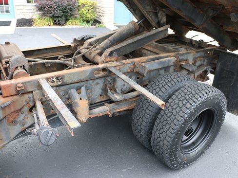 Used 2011 Chevrolet Silverado 3500 W/T w/ Snow Plow Prep Package AWD/4WD image 36