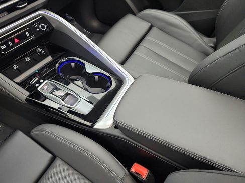 Used 2025 Audi Q5 Premium Plus w/ Premium Plus AWD/4WD image 11