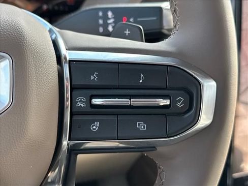 New 2026 GMC Yukon Denali w/ Denali Reserve Package AWD/4WD image 34