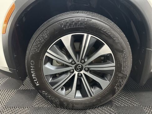 Used 2024 INFINITI QX60 Pure image 40