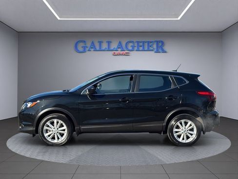 Used 2018 Nissan Rogue Sport S w/ S Appearance Package image 9