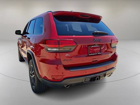 Used 2020 Jeep Grand Cherokee Trailhawk AWD/4WD image 8