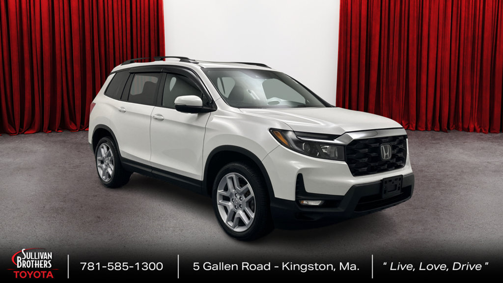 Used 2025 Honda Passport EX-L image 3