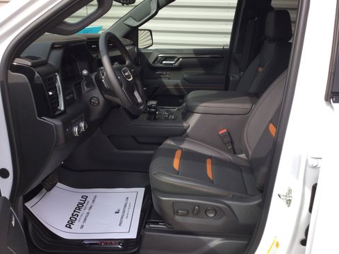 New 2026 GMC Sierra 1500 AT4 w/ AT4 Premium Package image 9
