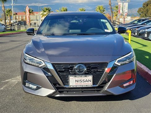 Used 2023 Nissan Sentra SR w/ SR Premium Package image 30