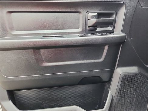 Used 2015 RAM 2500 Tradesman w/ Chrome Appearance Group image 20