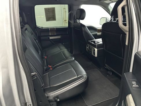 Used 2020 Ford F150 Lariat w/ Equipment Group 502A Luxury RWD image 17
