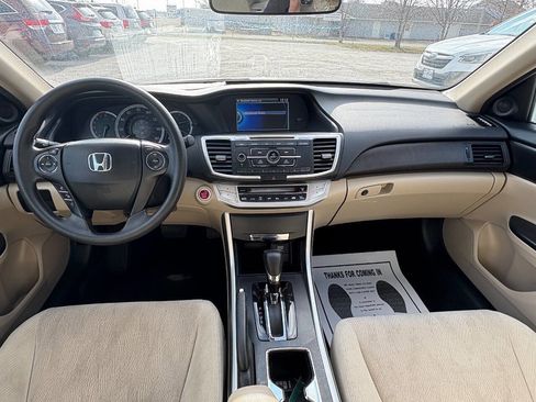 Used 2015 Honda Accord EX image 19