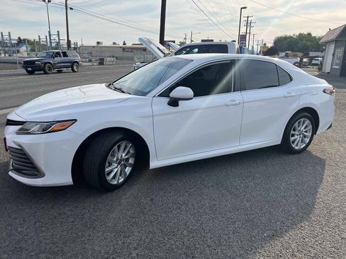 Used 2023 Toyota Camry LE AWD/4WD image 3