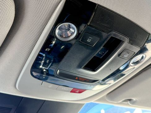 Certified 2022 Kia Sorento SX image 31