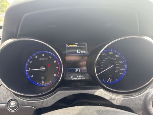 Used 2017 Subaru Outback 2.5i Touring AWD/4WD image 21