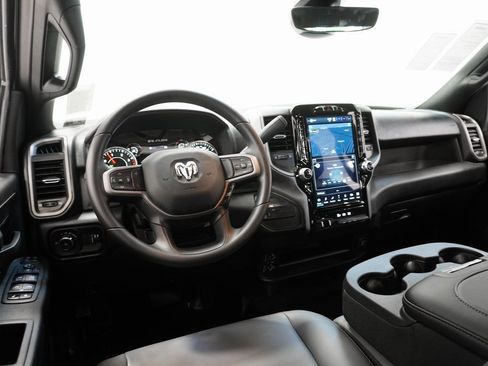 Used 2024 RAM 3500 Tradesman image 23