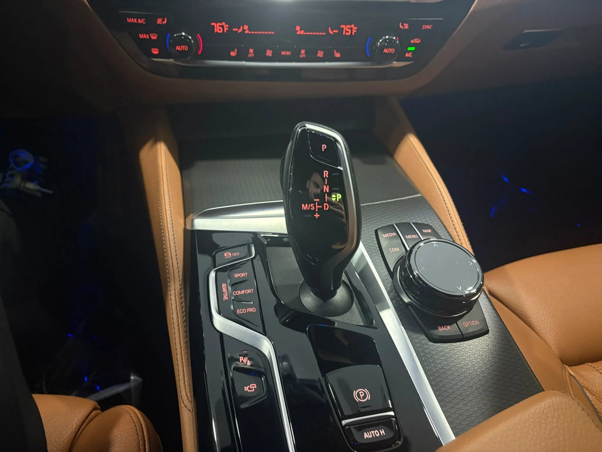 Used 2023 BMW M550i xDrive w/ Executive Package AWD/4WD image 18