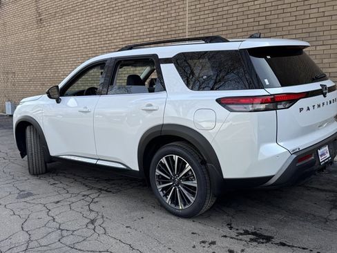 New 2026 Nissan Pathfinder Platinum w/ Cargo Package image 29