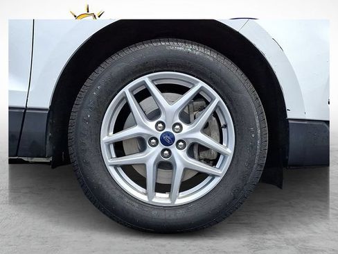 Certified 2022 Ford Edge SEL w/ Convenience Package AWD/4WD image 7