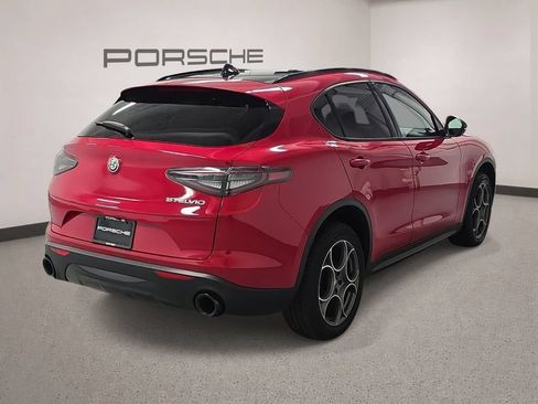 Used 2024 Alfa Romeo Stelvio Sprint RWD image 7