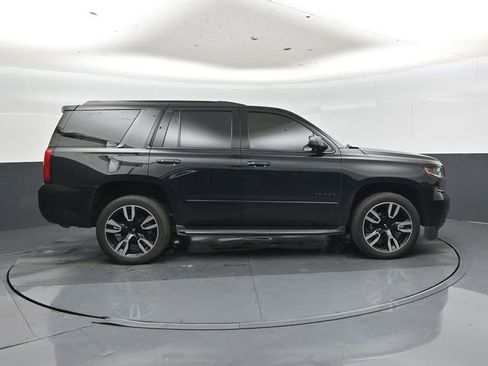 Used 2018 Chevrolet Tahoe Premier AWD/4WD image 2