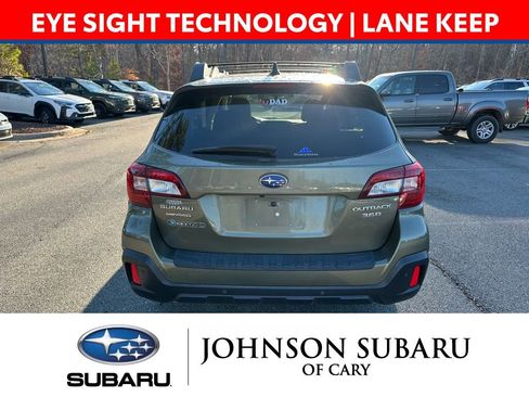 Used 2019 Subaru Outback 3.6R Limited w/ Popular Package #2 image 4