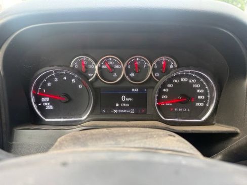 Used 2021 Chevrolet Silverado 1500 RST AWD/4WD image 16