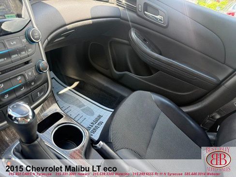 Used 2015 Chevrolet Malibu LT FWD image 18