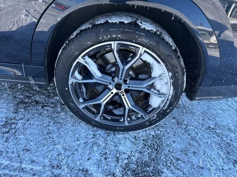 Used 2023 BMW X6 M50i w/ Parking Assistance Package image 6