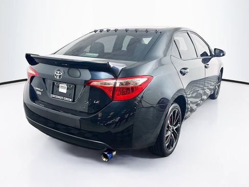 Used 2019 Toyota Corolla LE FWD image 3
