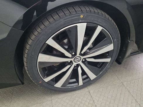 Used 2019 Nissan Altima 2.0 SR image 31