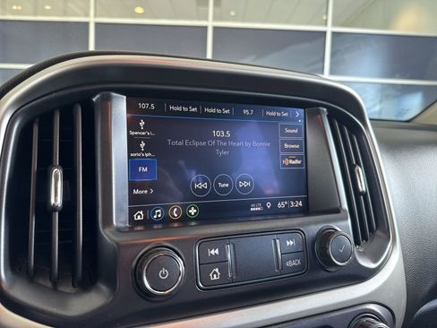 Used 2019 Chevrolet Colorado LT w/ LT Convenience Package image 28