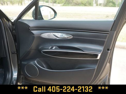 Used 2025 Genesis GV70 2.5T AWD/4WD image 19