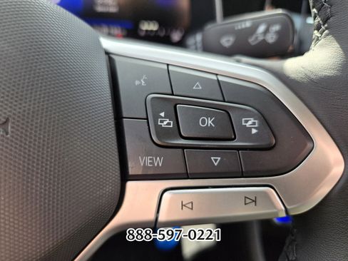 Certified 2025 Volkswagen Jetta S image 25