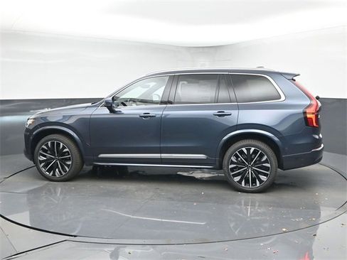 New 2026 Volvo XC90 B6 Plus w/ Protection Package Premier image 5